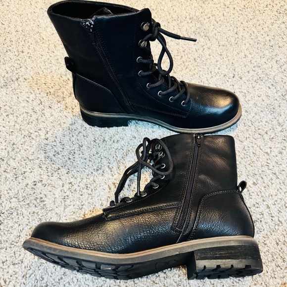 B.O.C ☀️ Carter Black Leather Lace Combat Boots Women’s Size 10 New - Picture 3 of 12